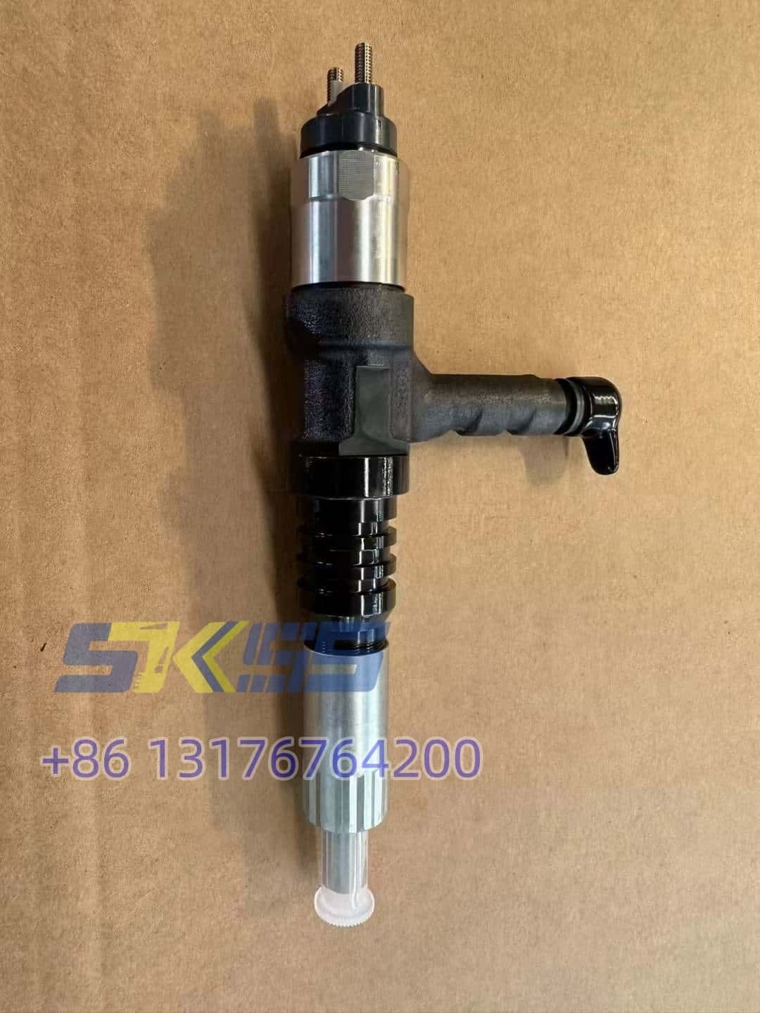 小松PC650-8喷油器 6261-11-3100 