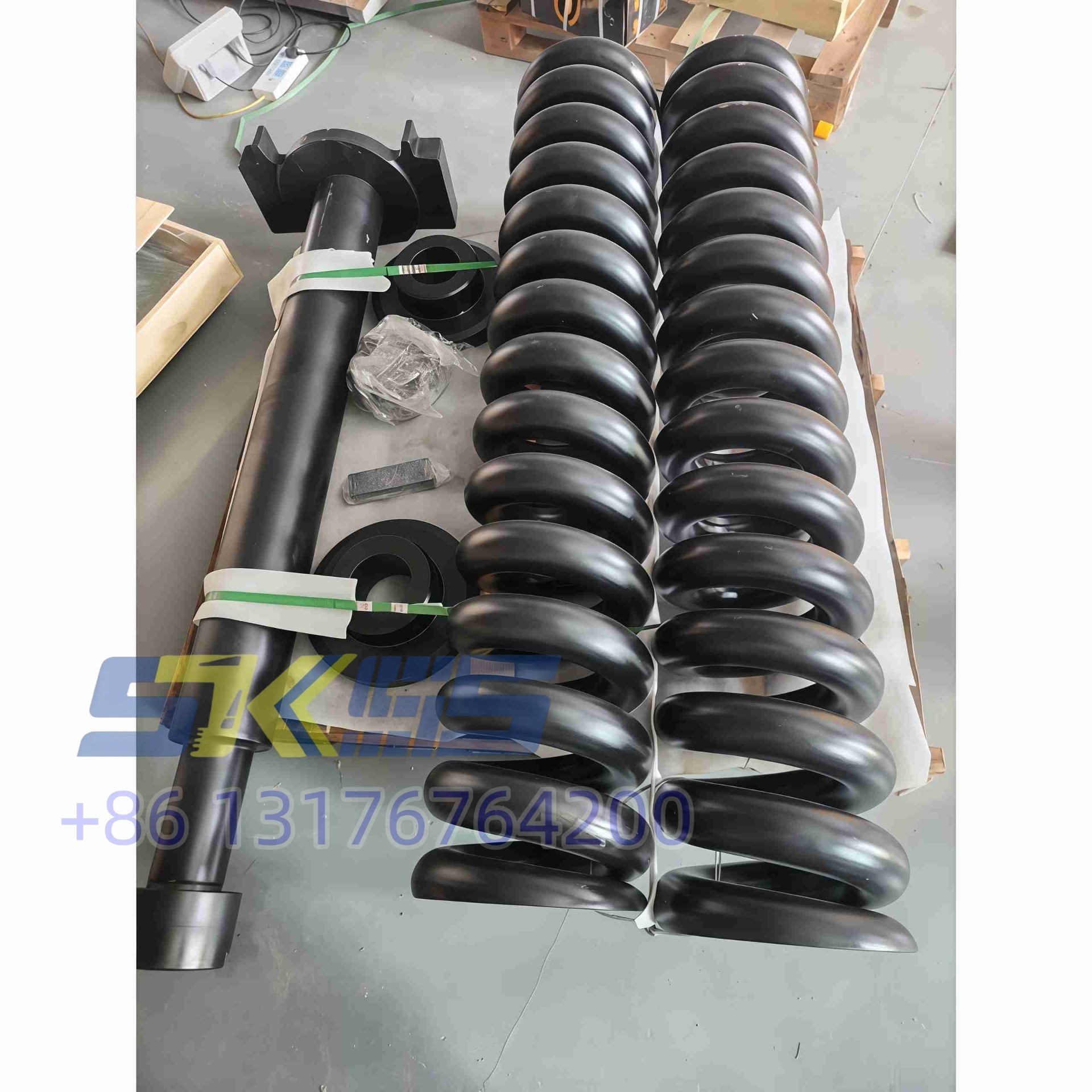 小松PC800张紧油缸弹簧 209-30-74110