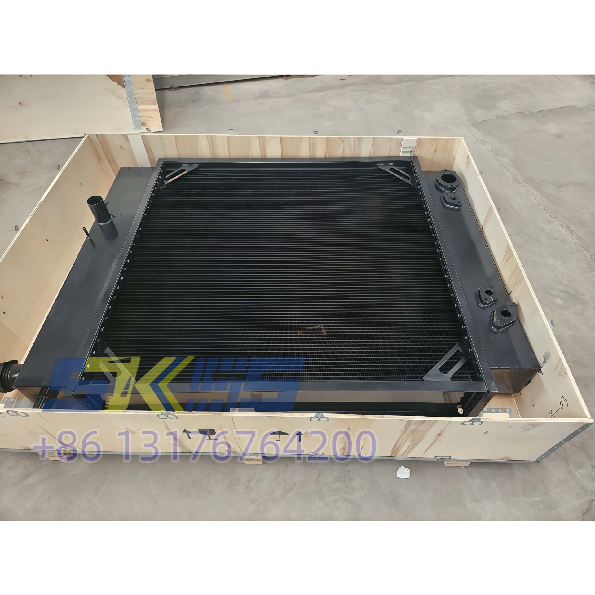 小松推土机D275A散热器 17M-03-41101