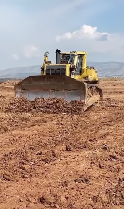 推土机冒黑烟没劲什么原因？